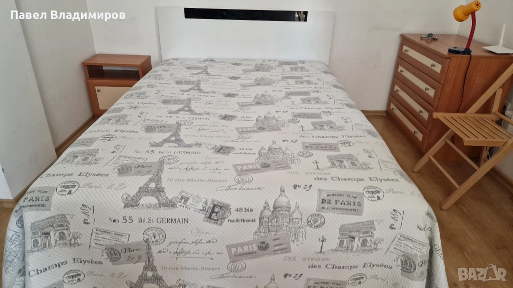 Прекрасна спалня с матрак, снимка 1