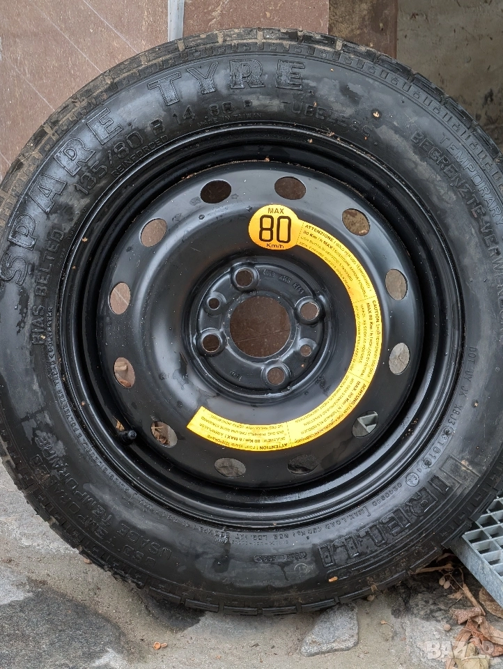 резервна джанта с гума -тип (патерица), снимка 1