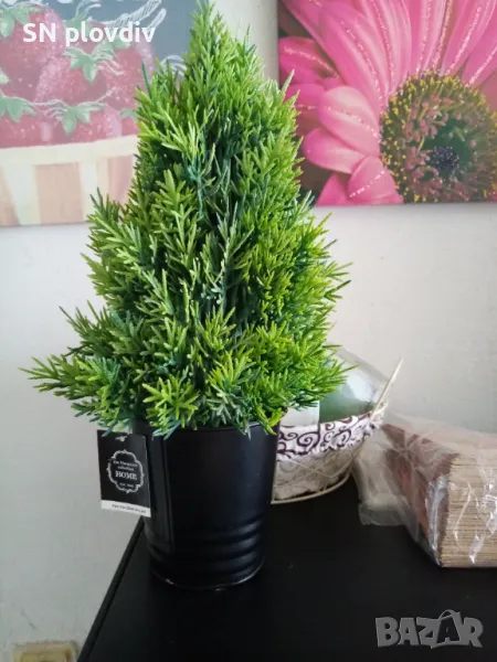 Декорация-туя, снимка 1