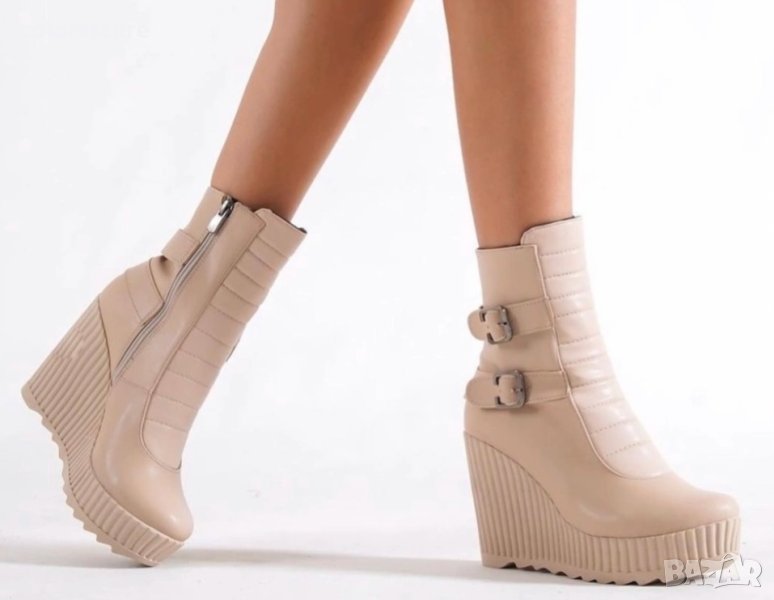 Боти на платформа - бежова кожа с бежово ходило - B2001, снимка 1