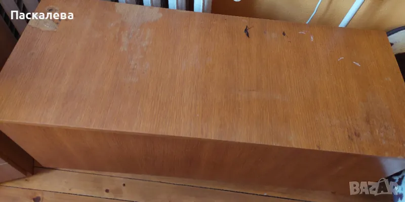 Дървена ракла с крачета, снимка 1