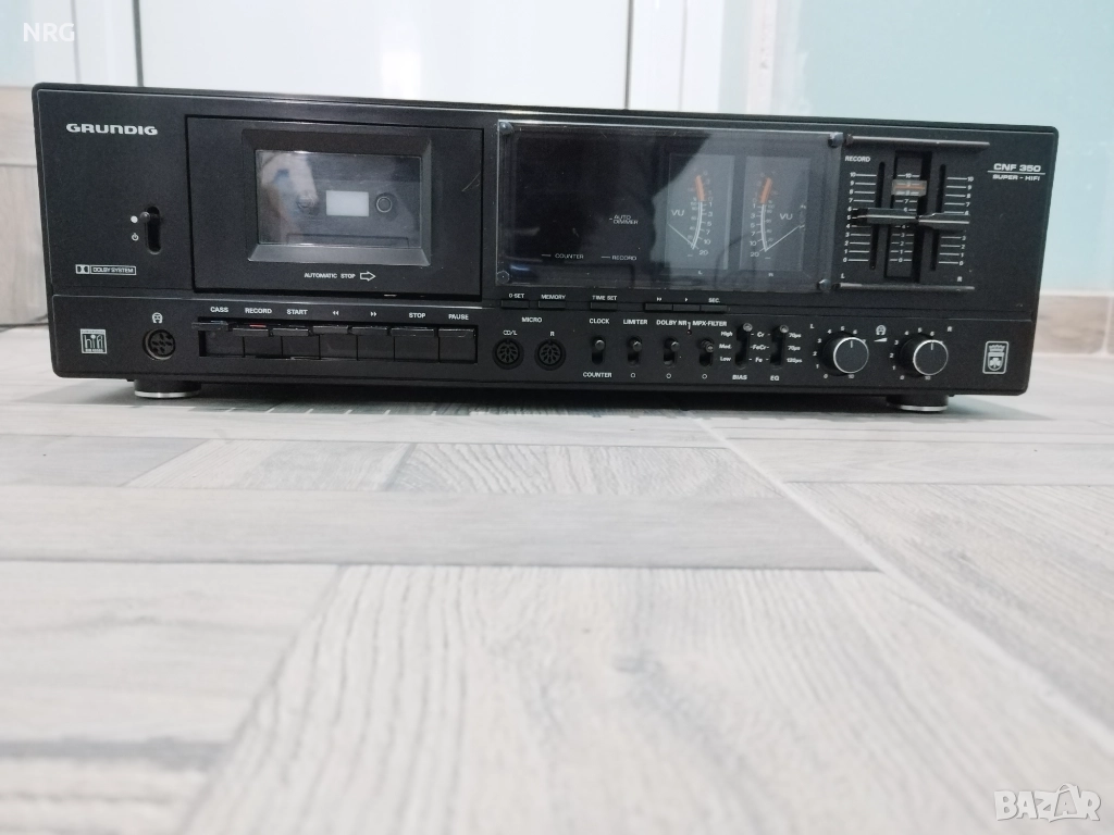 Grundig CNF-350 ДЕК , снимка 1
