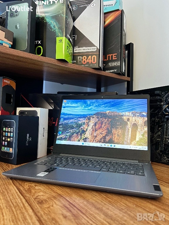 Лаптоп Lenovo IdeaPad 3, Ryzen 7, 8GB RAM, 512GB SSD, снимка 1