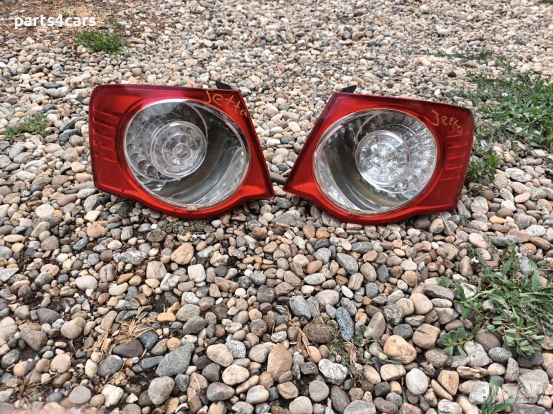 ляв и десен стоп за фолксваген джета седан 05 - 10 VOLKSWAGEN JETTA, снимка 1