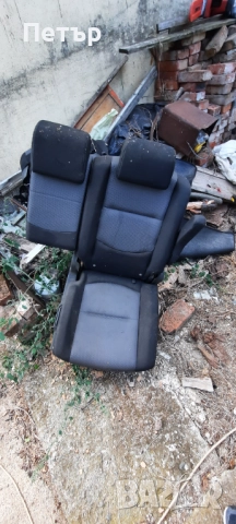 Седалки за Мазда 5