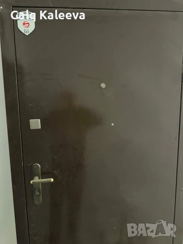 Метална входна врата, снимка 2 - Входни врати - 53760435