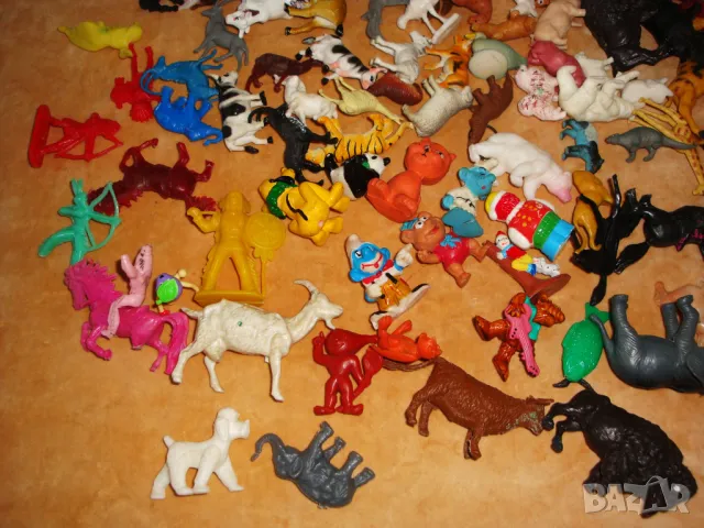 Стари играчки животни от 70-те, снимка 2 - Колекции - 48282607