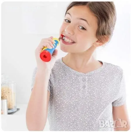 Резервни глави за четка за зъби Oral-B Stages Power Mickey Mouse, снимка 4 - Маши за коса - 48672121
