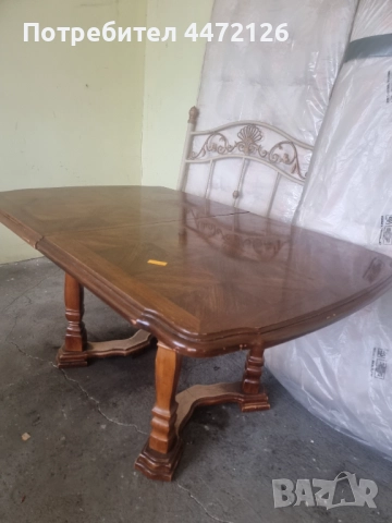 Маса за хранене