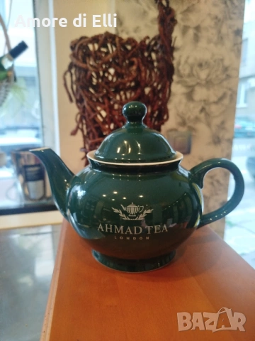 Порцеланов чайник в перфектно състояние , снимка 2 - Сервизи - 53776723