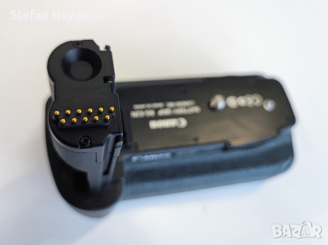 Canon BG-E2N Battery Grip, снимка 3 - Батерии, зарядни - 44558535