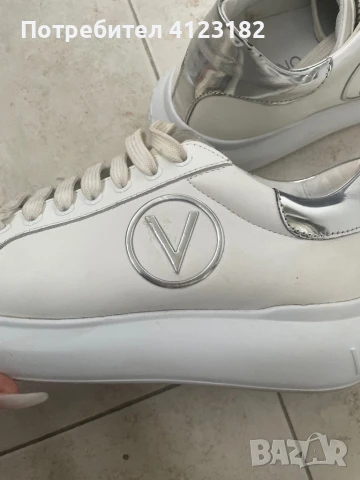 Дамски обувки Valentino, снимка 5 - Дамски ежедневни обувки - 50566685