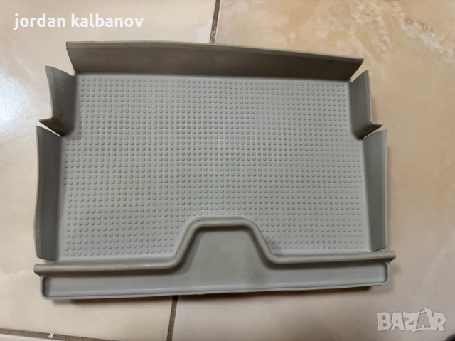 Комплект Плафон и Жапки таван за Vw Touran само за 100лв. 1T0868837C, снимка 12 - Части - 51152898