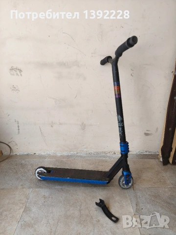 тротинетка за трикове , снимка 2 - Скутери и тротинетки - 53871751