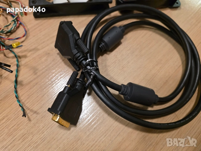 Кабели и други, снимка 3 - Кабели и адаптери - 53659858
