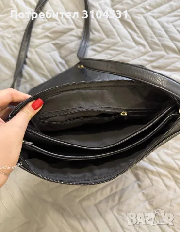 Черна кожена чанта Guess, снимка 2 - Чанти - 55848262