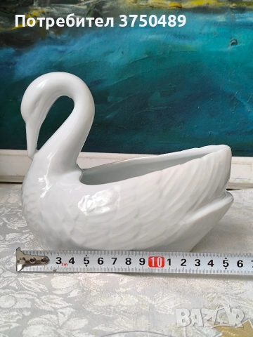 Фигурка на лебед -кашпа, снимка 6 - Декорация за дома - 53435062