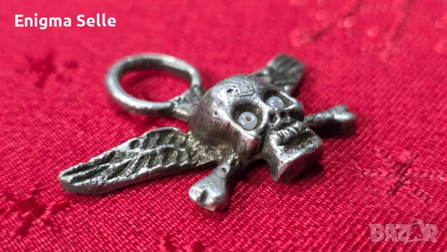 Сребърен медальон, череп с крила и кръстосани кости ( дизайна Chrome Hearts Foti, снимка 2 - Колиета, медальони, синджири - 56058550
