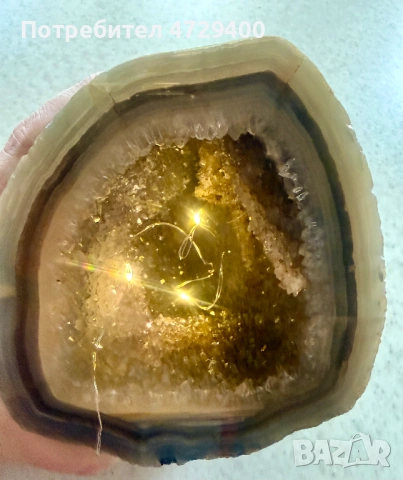 Естествена геода от ахат с кристална друза, снимка 9 - Други ценни предмети - 53389900