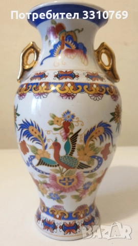 Красиви вази с бял порцелан., снимка 2 - Вази - 52568777