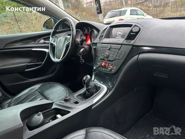 Opel Insignia 2.0 CDTI 160к.с., 4x4 - full, снимка 8 - Автомобили и джипове - 52726058