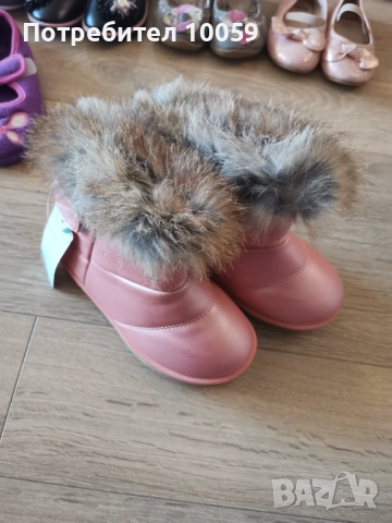 Нови топли ботушки 29 номер, снимка 2 - Детски боти и ботуши - 50251182