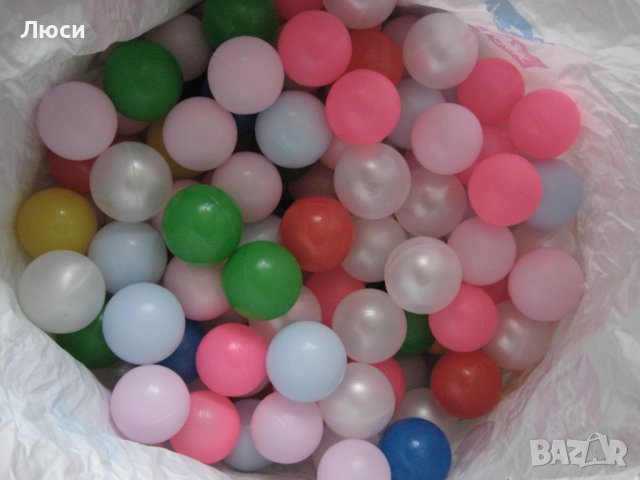 Топки за игра и басейн 