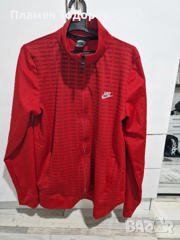 Горнище Nike L размер 