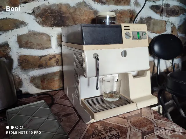 Кафеавтомат Saeco Family

, снимка 1