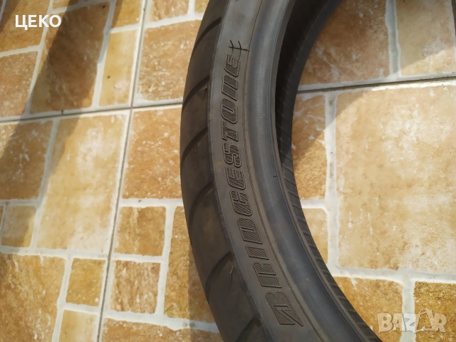Две Мотоциклетни гуми Bridgestone 90 100 19. и 120 70 18., снимка 8 - Гуми и джанти - 53691019