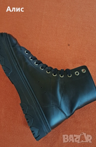 Боти ест.кожа Pinko, снимка 2 - Дамски боти - 52898567