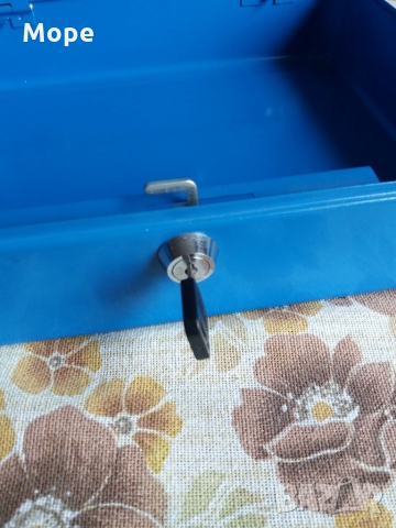 Каса сеиф, снимка 3 - Други стоки за дома - 36091584