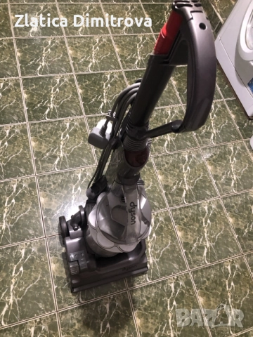 Dyson прахосмукачка, снимка 5 - Прахосмукачки - 56231338