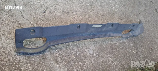 спойлер за предна броня за Nissan Navara 96013EB400, снимка 3 - Части - 49005150