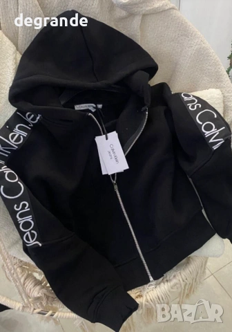 Ватирано Горнище Calvin Klein, снимка 4 - Спортни екипи - 53651178