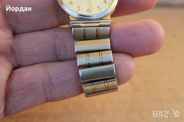 Дамски позлатен часовник ''Citizen'', снимка 2 - Дамски - 53596841