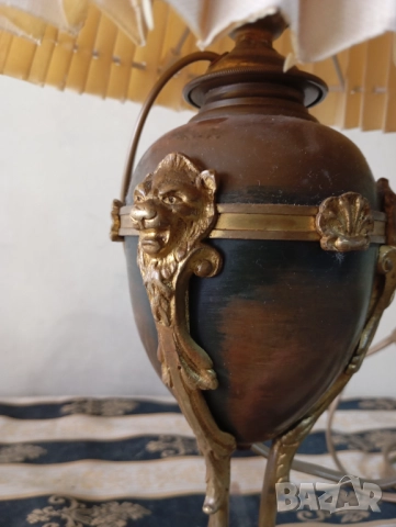 Писалищна настолна лампа, снимка 3 - Настолни лампи - 52537613