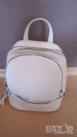 Раница -чанта  Промоция 25 лв, снимка 6 - Раници - 40893955