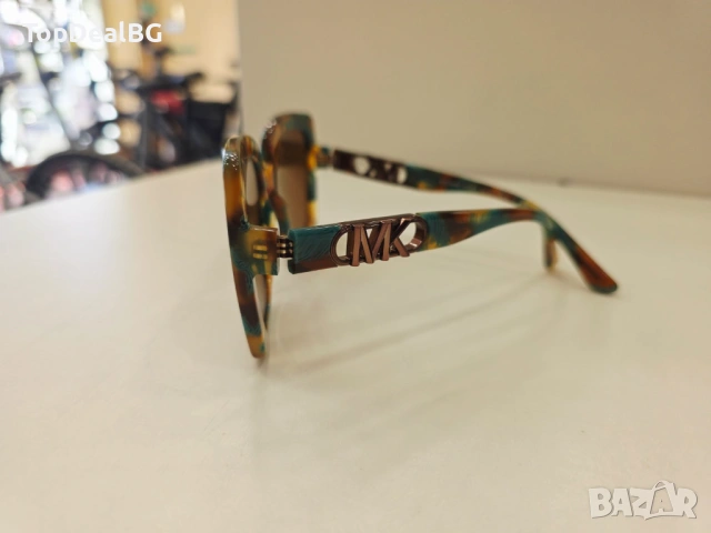 Слънчеви очила Michael Kors MK 2213, снимка 3 - Слънчеви и диоптрични очила - 53154680