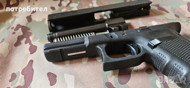 glock 17 gen 4 с резба, снимка 3 - Бойно оръжие - 55776929