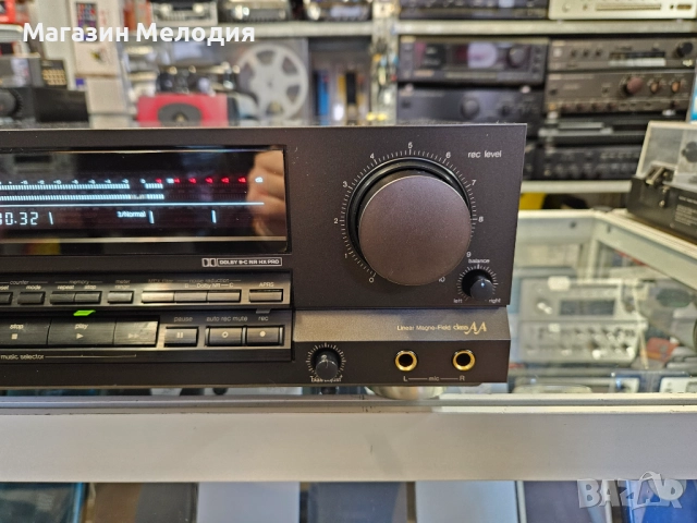 Касетен дек Technics RS-B665 Работи перфектно, използван е изключително малко, като нов е. Леки забе, снимка 7 - Декове - 51181554