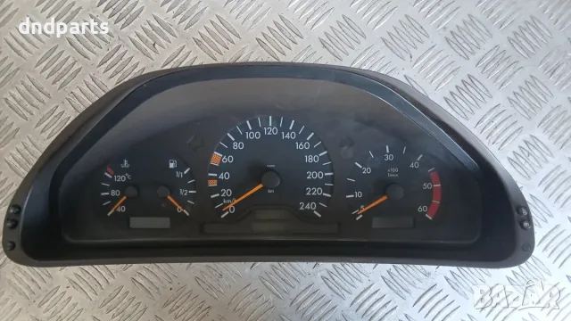 Километраж Mercedes E W210 1999 2105401448 Mercedes-Benz E-Class 210 (W/S) (1995-2003)