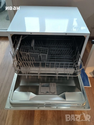 Мини съдомиялна-BOSCH, снимка 2 - Съдомиялни - 53839380