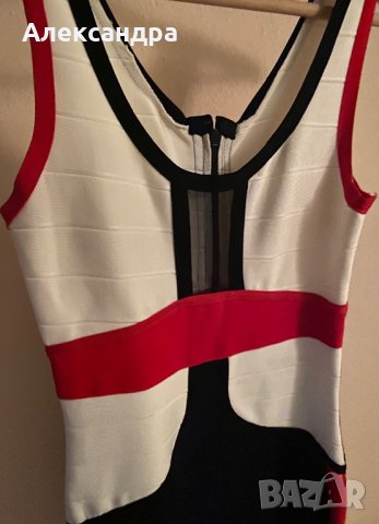 Ластична трицветна рокля