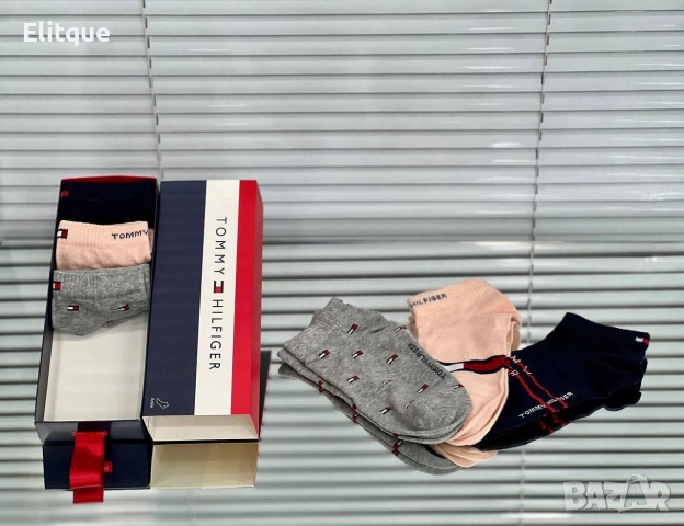 6 чифта чорапи в кутия  alonpuma calvin klein Victoria's secret Tommy Hilfiger Louis Vuitton , снимка 9 - Дамски чорапи - 52941956