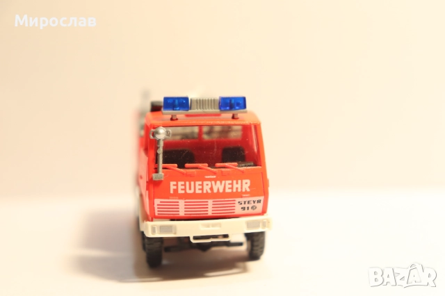 ROCO?? 1/87 H0 STEYR ПОЖАРНА КАМИОН КОЛИЧКА МОДЕЛ, снимка 4 - Колекции - 52722463