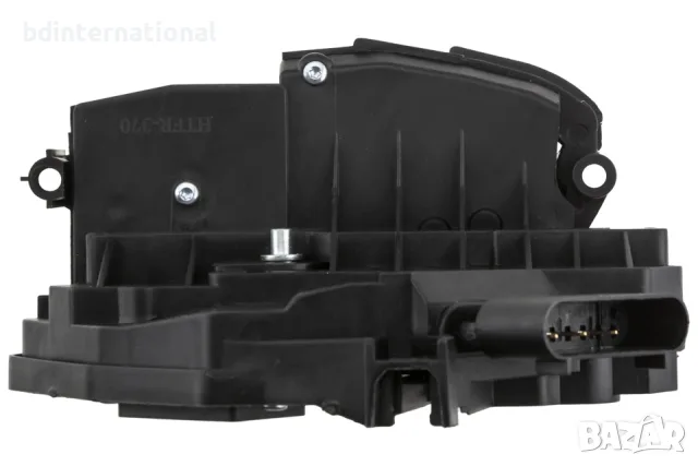 Брава за задна лява врата, Ford Fiesta Mk7 FL, снимка 5 - Части - 56063270