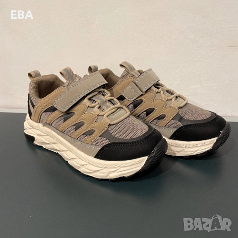 Детски маратонки - два цвята