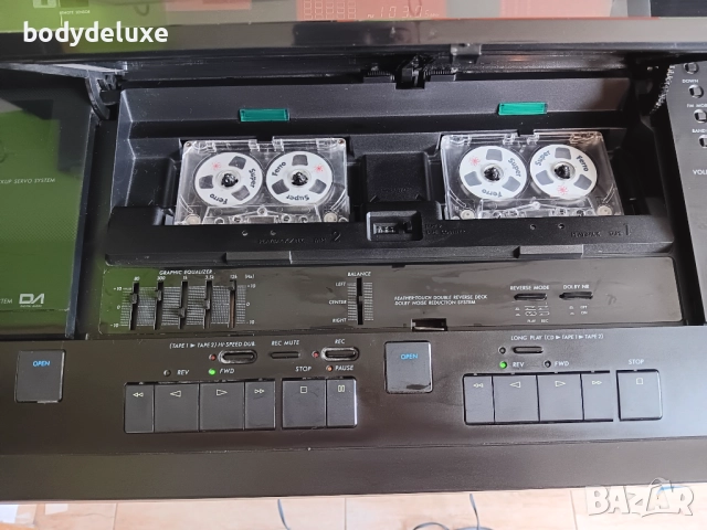 HITACHI MX-W50 касетен ресийвър с компакт диск