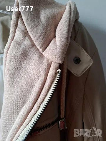 Ново яке еко кожа, със сваляща се памучна част и качулка, снимка 3 - Якета - 48166437